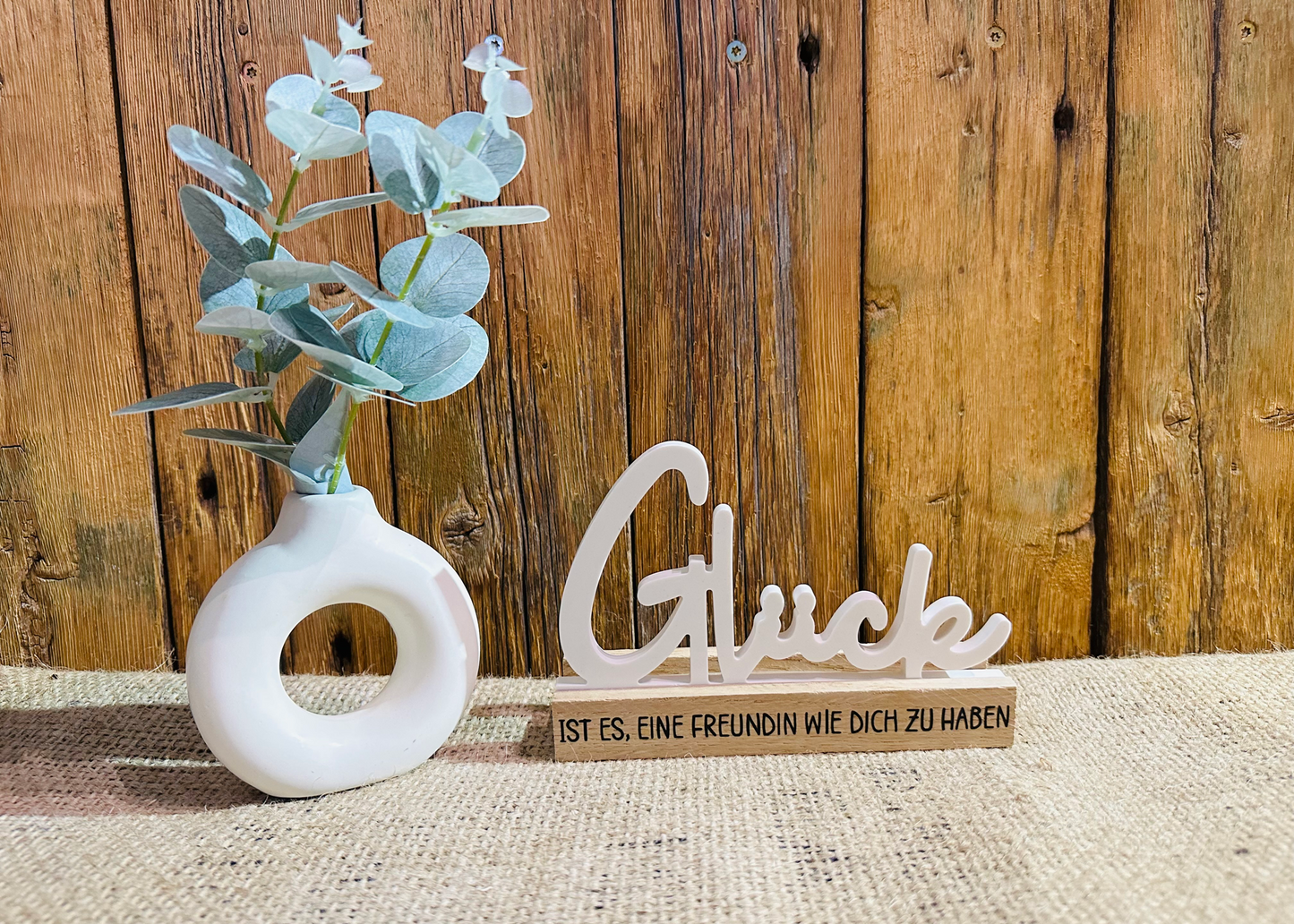 Glück - Dekoschriftzug mit Holzsockel